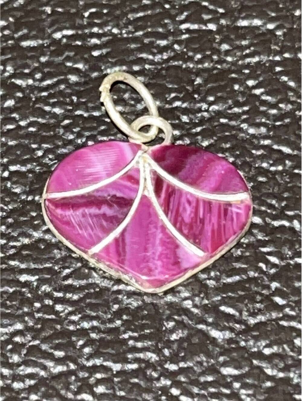 Zuni jewelry handmade sterling silver spiny oyster inlay heart pendant